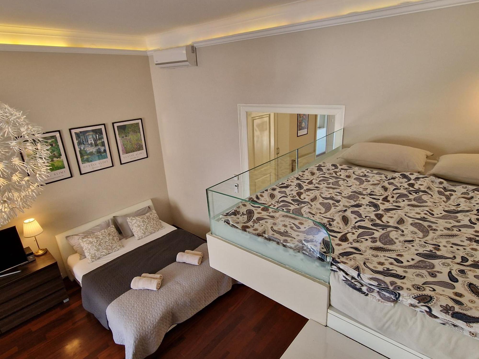 Apartment Exclusive View Cvjetni Trg Zagreb Ngoại thất bức ảnh