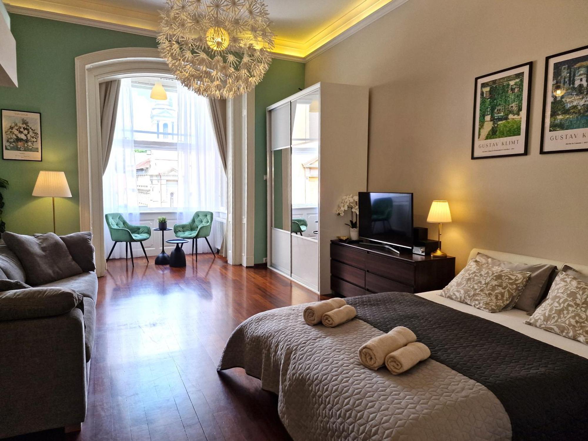 Apartment Exclusive View Cvjetni Trg Zagreb Ngoại thất bức ảnh
